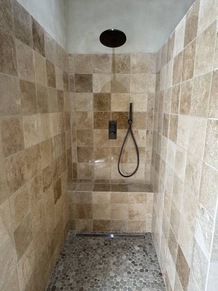 plombier renovation douche italienne moderne frejus saint raphael
